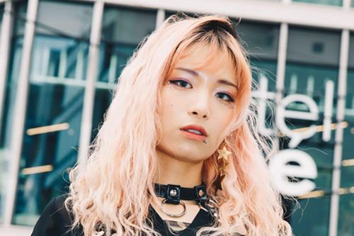 Nữ ca sĩ Jvcki Wai tố bị bạn trai cũ hành hung