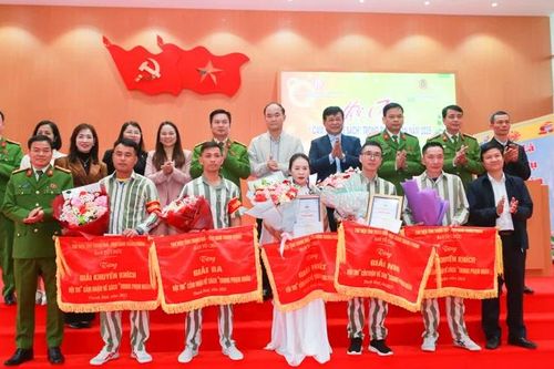 Cảm nhận về sách - Hội thi ý nghĩa cho phạm nhân