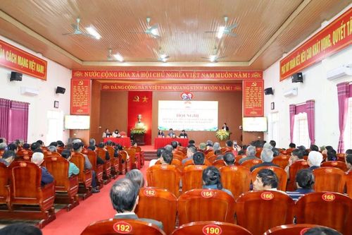 Cử tri xã Thiệu Trung kiến nghị nhiều vấn đề liên quan đến lĩnh vực văn hóa, giáo dục, y tế