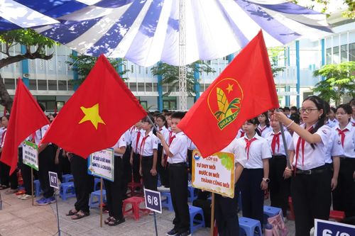 Tuyên truyền sâu rộng các nghị quyết về phát triển giáo dục và đào tạo