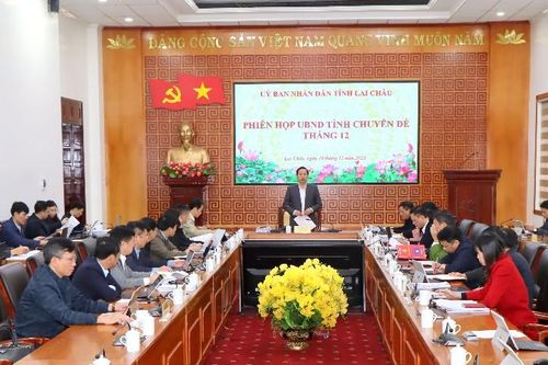 Phiên họp UBND tỉnh chuyên đề tháng 12