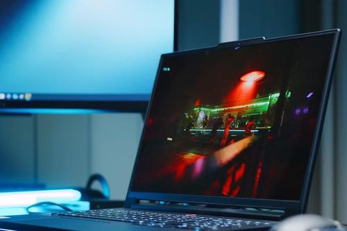 Lenovo Legion Pro 7 với RTX 5080: Phân tích sức mạnh gaming