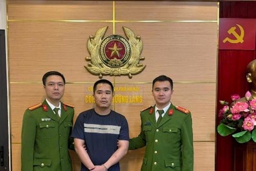 Thân Văn Dung đầu thú sau khi bị truy nã tại Hà Nội