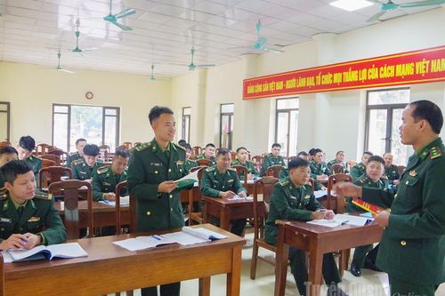 Bộ đội Biên phòng tỉnh bồi dưỡng kiến thức dân tộc cho sĩ quan, quân nhân chuyên nghiệp