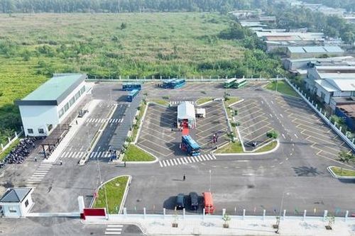 TP.HCM khai thác bến xe buýt Lê Minh Xuân, tăng năng lực phục vụ hành khách phía Tây