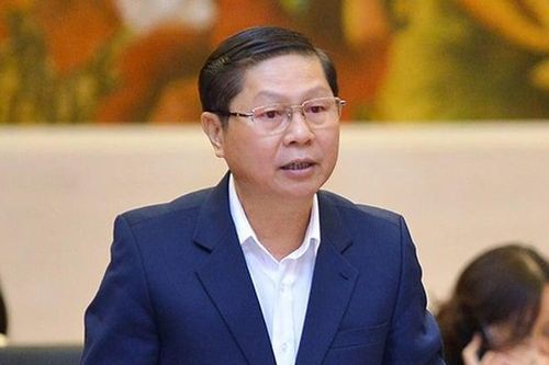Kỷ luật cảnh cáo Thứ trưởng Bộ Giáo dục và Đào tạo Lê Tấn Dũng