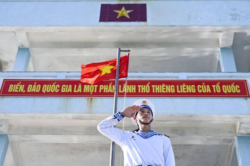 Lời dặn người lính đảo - Khúc ca hào hùng về người lính hải quân