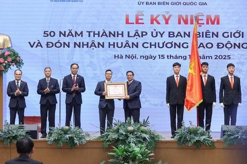 Quan tâm đầu tư cho khu vực biên giới ít nhất phải bằng hoặc cao hơn nội địa