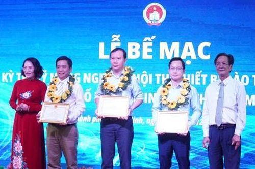 TP Hồ Chí Minh: Trao giải kỳ thi kỹ năng nghề và Hội thi thiết bị đào tạo tự làm lần thứ nhất