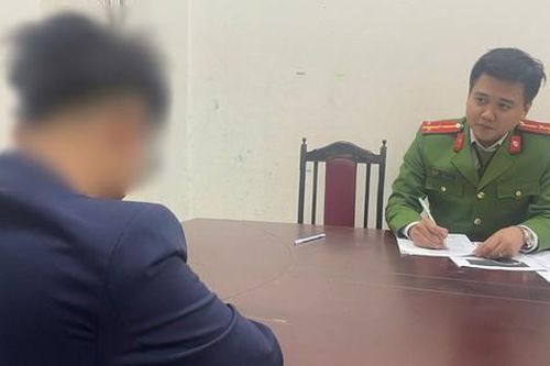 Xác minh nam sinh đăng tải hình ảnh Công an kèm bình luận không phù hợp trên mạng xã hội