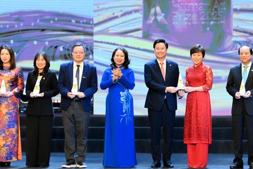Trao Giải thưởng Hành động vì cộng đồng - Hunman Act Pize năm 2025