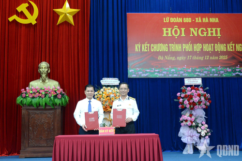 Phối hợp hoạt động kết nghĩa giữa Lữ đoàn 680 (Vùng 3 Hải quân) và xã Hà Nha (TP Đà Nẵng)