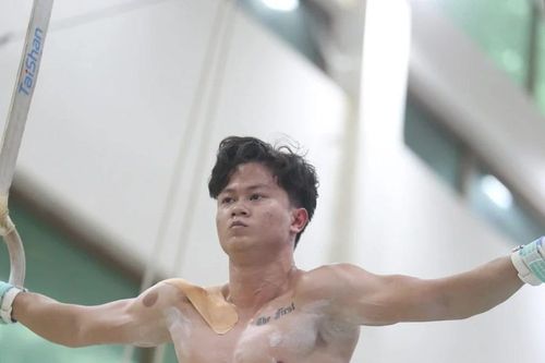 Huy chương Vàng SEA Games 33 Nguyễn Văn Khánh Phong: 'Tinh thần thép được rèn luyện qua những buổi tập và chấn thương'