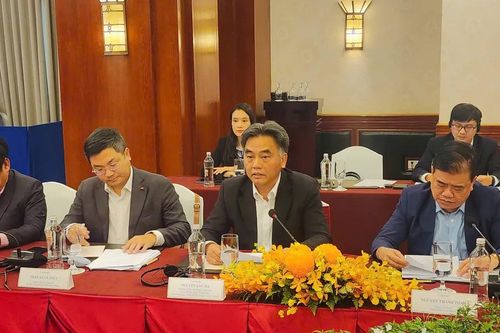 Trao đổi kinh nghiệm phát triển giữa TPHCM và tỉnh Houaphanh, Lào