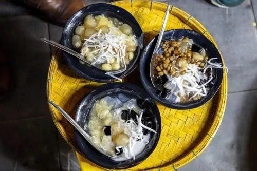 Gợi ý 6 món tráng miệng Việt đáng thử khi du lịch trong nước
