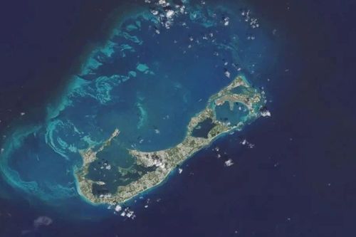 Bí ẩn Bermuda hé lộ lớp đá khổng lồ nâng đảo nổi hàng chục triệu năm