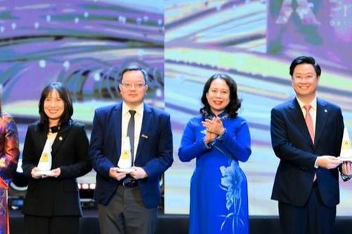 Vinh danh các giải thưởng 'Hành động vì cộng đồng'