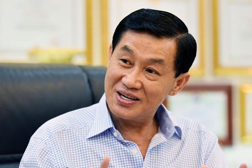 Đề nghị phong tặng danh hiệu Anh hùng Lao động cho ông Johnathan Hạnh Nguyễn