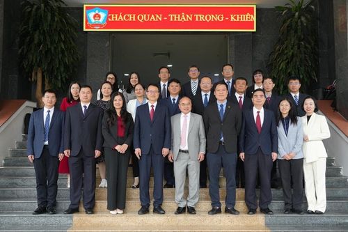 Trường Đại học Kiểm sát trao đổi kinh nghiệm về tố tụng công ích với Đoàn đại biểu VKSND tối cao Trung Quốc