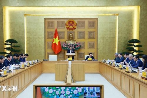 Thủ tướng họp triển khai xây nhà ở cho các gia đình bị thiệt hại do thiên tai