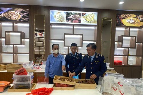 Năm 2026, Quản lý thị trường tăng kiểm soát trọng điểm trên thương mại điện tử