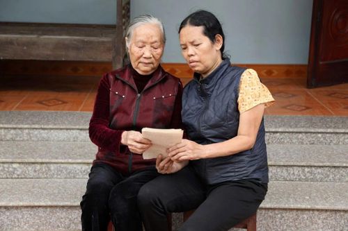Di thư của người lính (Bài 3): 'Còn nhiều khó khăn, gian khổ nhưng em hãy tin ở anh, bởi vì anh tin Đảng...'