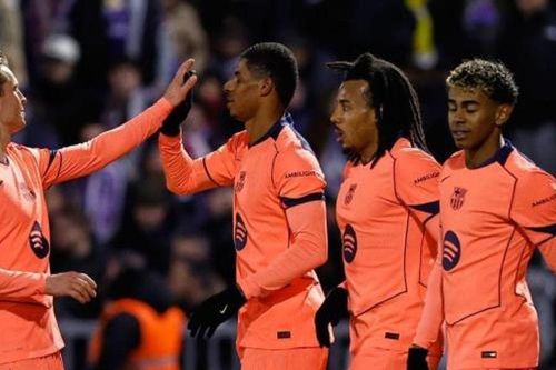 Rashford tỏa sáng, Barcelona vượt khó tại Copa del Rey