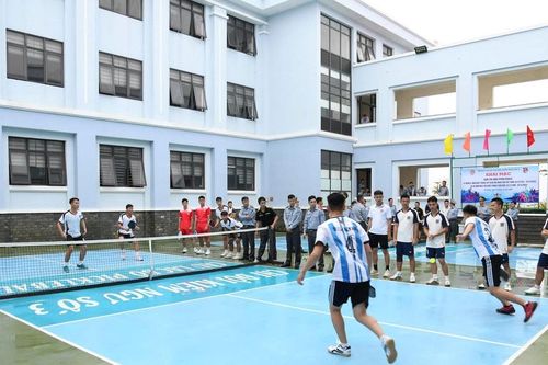 Giải thể thao chào mừng Ngày thành lập Quân đội nhân dân Việt Nam