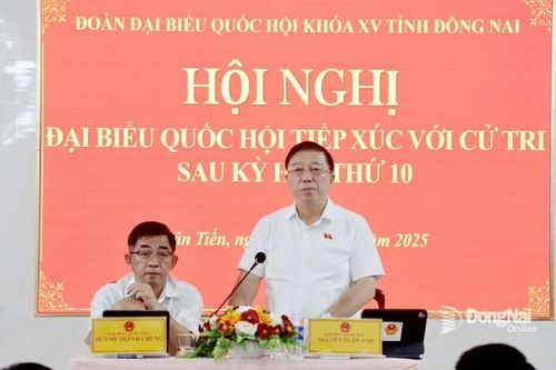 Cử tri xã Tân Tiến ý kiến liên quan dự án khai thác than bùn tại khu vực Bàu Đưng