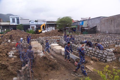 Lữ đoàn 162, Vùng 4 Hải quân thăm, động viên bộ đội thực hiện 'Chiến dịch Quang Trung'
