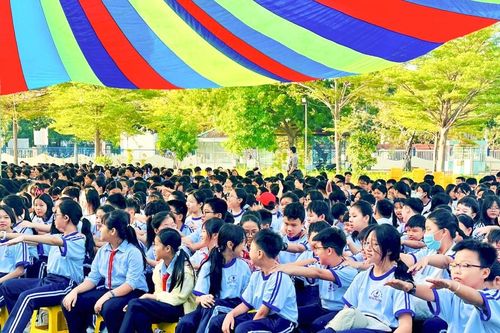 Gần 1.000 học sinh Lâm Đồng tham gia chương trình Giáo dục kỹ năng sống