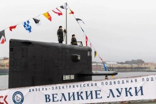 Tàu ngầm Velikiye Luki và lớp Lada Project 677