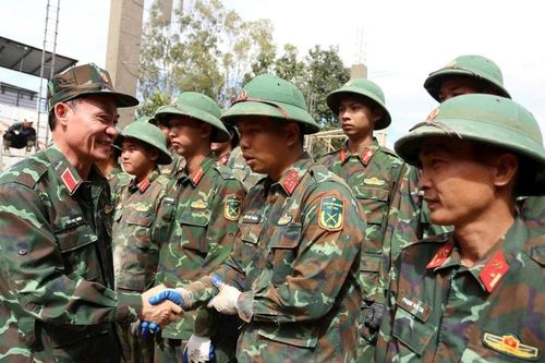 Quân khu 7 động viên các lực lượng tham gia 'Chiến dịch Quang Trung' ở Lâm Đồng