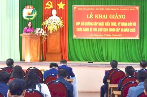 Bí thư, Chủ tịch HĐND cấp xã tỉnh Lâm Đồng bồi dưỡng cập nhật kiến thức, kỹ năng lãnh đạo, quản lý