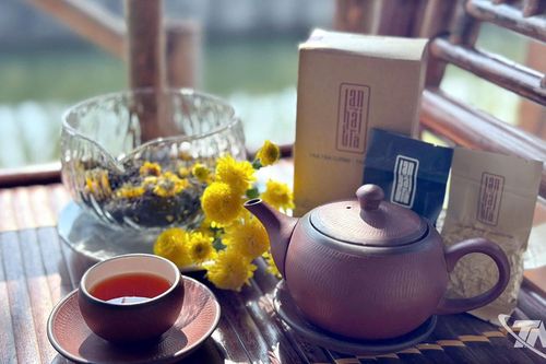 Làm mới giá trị trà Việt