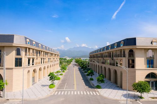 Gỡ vướng pháp lý Dragon City Park, SDN & Regal Group hoàn tất sổ đỏ bàn giao khách hàng