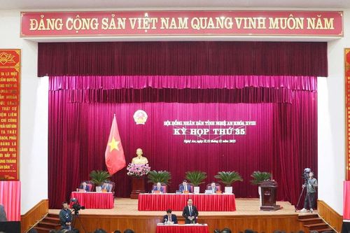 Phiên chất vấn tại Kỳ họp thứ 35, HĐND tỉnh Nghệ An Khóa XVIII: Rõ trách nhiệm, gỡ 'điểm nghẽn' ứng phó thiên tai