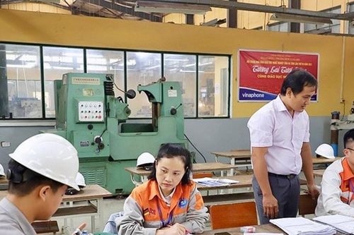 Tinh gọn mạng lưới đào tạo, gắn với nhu cầu nhân lực của Hà Tĩnh