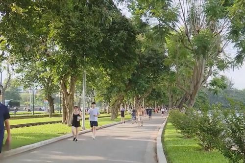 Chỉnh trang công viên để tạo điểm nhấn xanh cho Thành phố