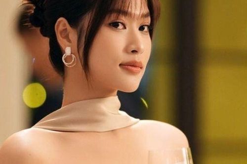Dàn người đẹp mới nổi trên màn ảnh Việt 2025: Hạ Anh vụt sáng, vũ trụ VTV kết nạp loạt mỹ nhân thế hệ 2000