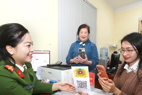 Công an phường Hà Đông (Hà Nội): Hiện thực hóa mục tiêu chính quyền số từ công dân số thông qua mã QR 'đa năng'