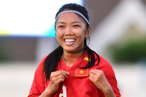 Huỳnh Như: 'Kỳ SEA Games tới mình không đá, đàn em sẽ phục thù'