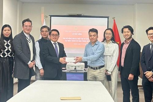 TLSQ Việt Nam tại Osaka phát động ủng hộ đồng bào miền Trung và Nam Trung Bộ bị bão lũ