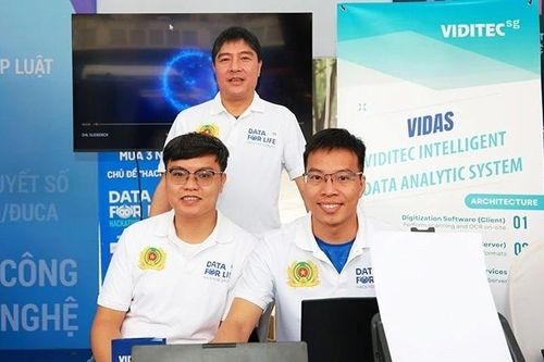 Tôn vinh giải pháp tiến tới 'Một công dân-một hồ sơ số'
