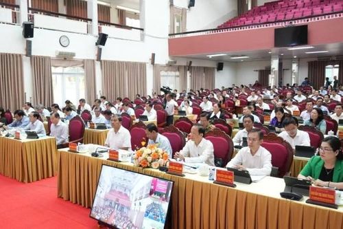 Vĩnh Long tập trung các giải pháp phát triển kinh tế-xã hội