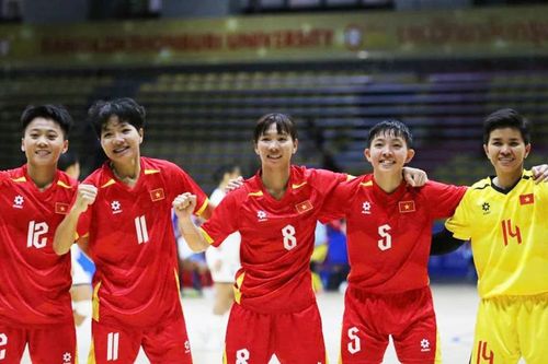 Futsal nữ Việt Nam lần đầu giành Huy chương Vàng SEA Games