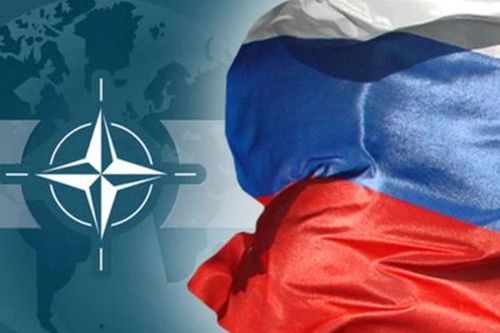 Tổng thống V. Putin: NATO đang 'chuẩn bị cho một cuộc chiến tranh'