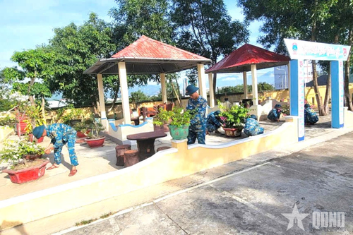 Tuổi trẻ Trung đoàn Tên lửa 282 xung kích xây dựng đơn vị 'Sáng, xanh, sach, đẹp'