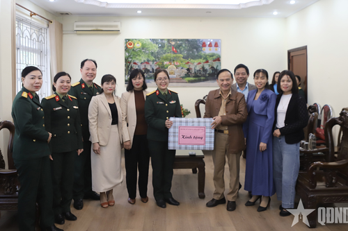 Hội Phụ nữ cơ quan Tổng cục Công nghiệp quốc phòng phối hợp tổ chức các hoạt động chính sách