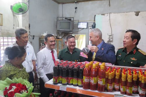 Ra mắt Quỹ Thiện nguyện Aquitara hỗ trợ nạn nhân chất độc da cam/dioxin tại Việt Nam